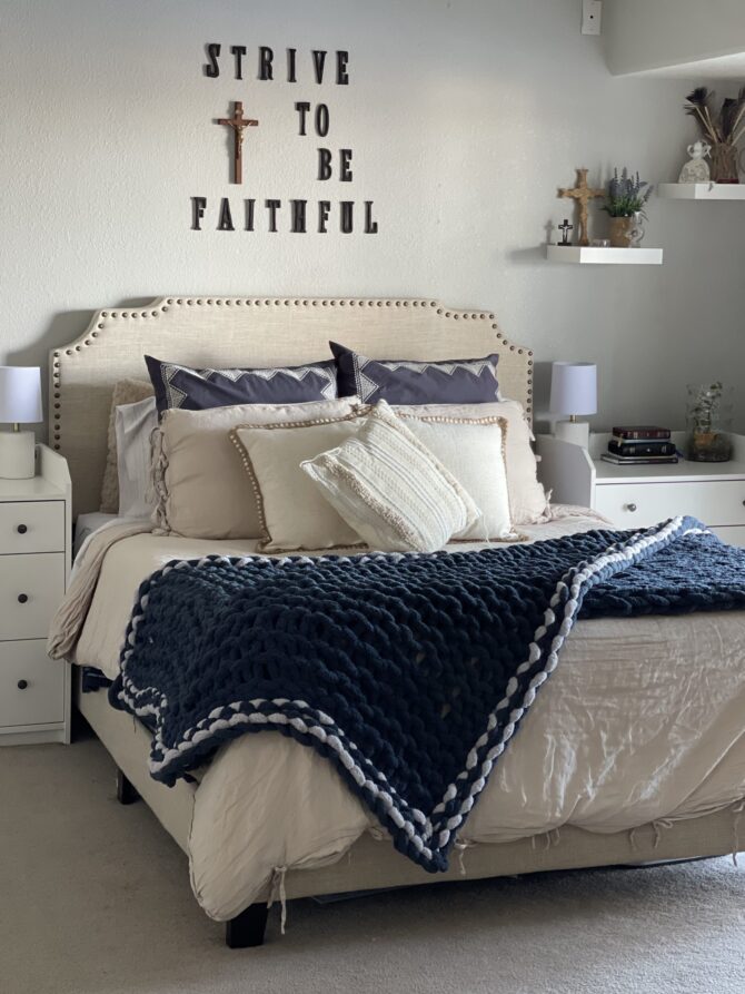 Queen Size Blanket - Image 5
